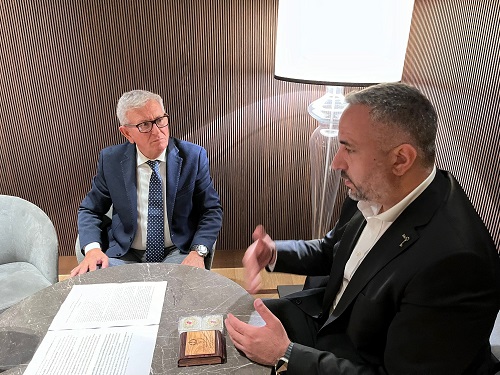Chivasso rafforza il legame con Bethlehem: incontro tra il sindaco Castello e il primo cittadino Canawati