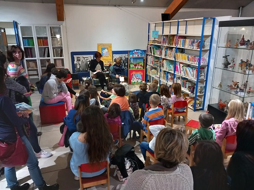 Castellamonte, letture animate bilingue. Sabato 6 dicembre il secondo incontro in biblioteca