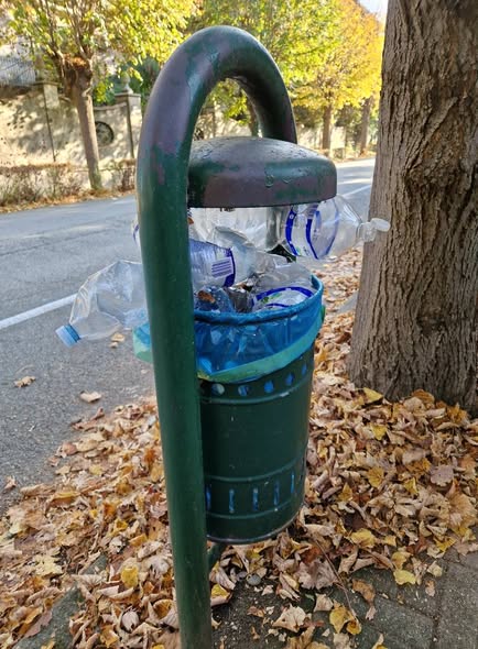 Rifiuti abbandonati a Candia: il Comune denuncia comportamenti scorretti e valuta nuove misure di controllo