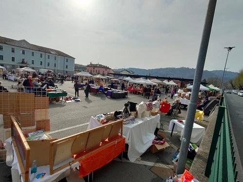 Chivasso, Mercà d’la Tola, prorogato il bando: domande fino al 12 febbraio per la gestione del nuovo mercato