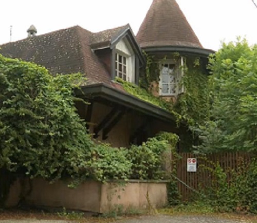 Cuorgnè, il Comune indice un concorso pubblico per dare un nome alla villa confiscata alla ’Ndrangheta