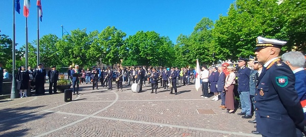 Chivasso celebra il 25 Aprile: cerimonie tra Castelrosso e il capoluogo nel segno della memoria collettiva