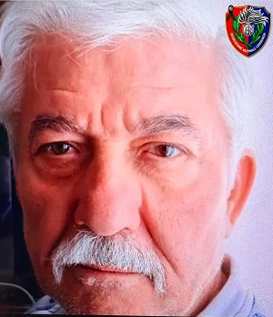 Il doloroso addio di Ciriè a Domenico Cataldo, ex carabiniere e amato “nonno vigile”. Aveva 73 anni