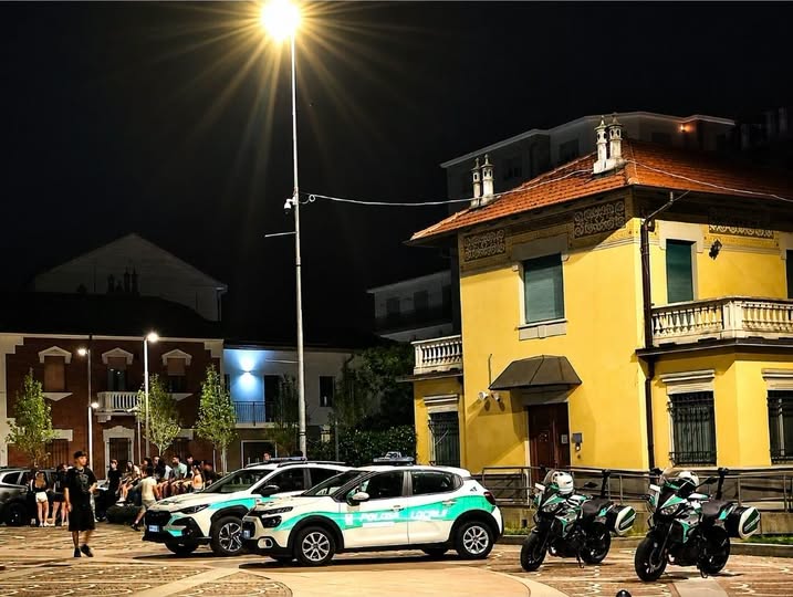 Venaria Reale, giro di vite su movida e sicurezza: pattuglie potenziate durante l’estate