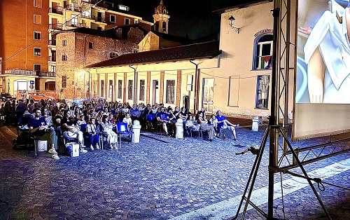 Al Teatrino Civico di Chivasso, torna il cinema d’estate con la rassegna “Oltre lo schermo la realtà”