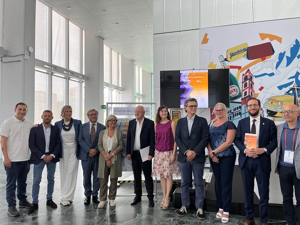 Castellamonte pronta per la 65ª Mostra della Ceramica: 136 artisti da 22 Paesi e sedici sedi espositive