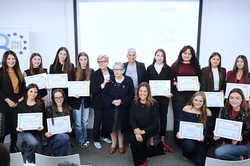 Ivrea, il talento femminile guarda al futuro: Confindustria Canavese premia 11 studentesse STEM